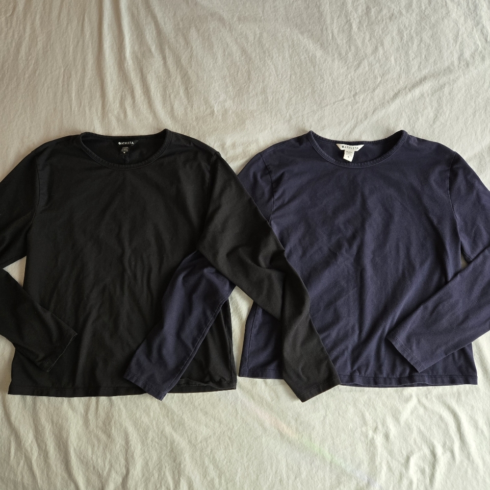 Set of 2: Athleta Essential Top Supima Stretch Cotton Long Sleeve Crew Neck sz M